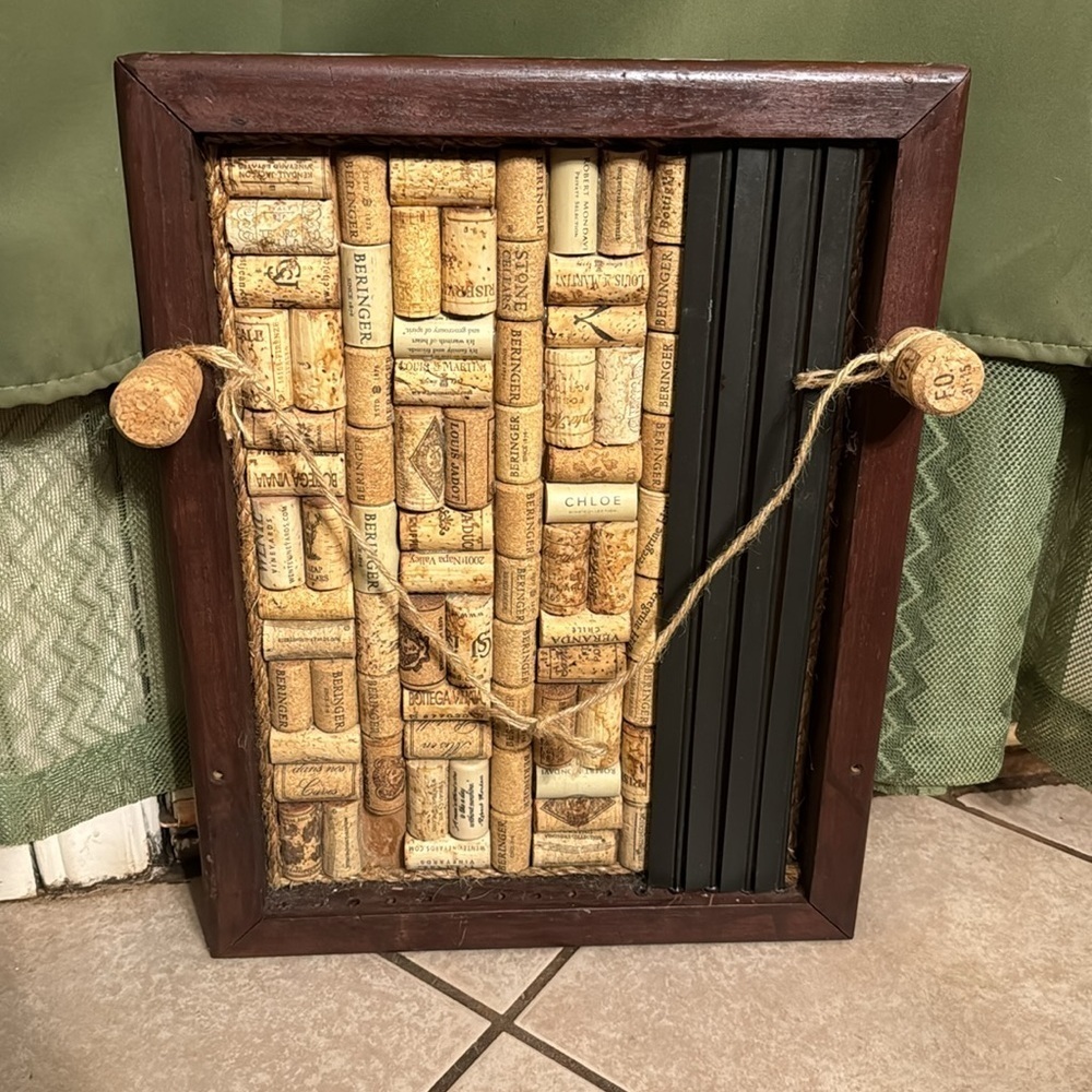 Wine Cork Bulletin Board Wine Cork Shadowbox Hanging Wine Cork Art Decor - Picture 2 of 10